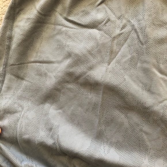 LULULEMON Stash Tank - Picture 6 of 7